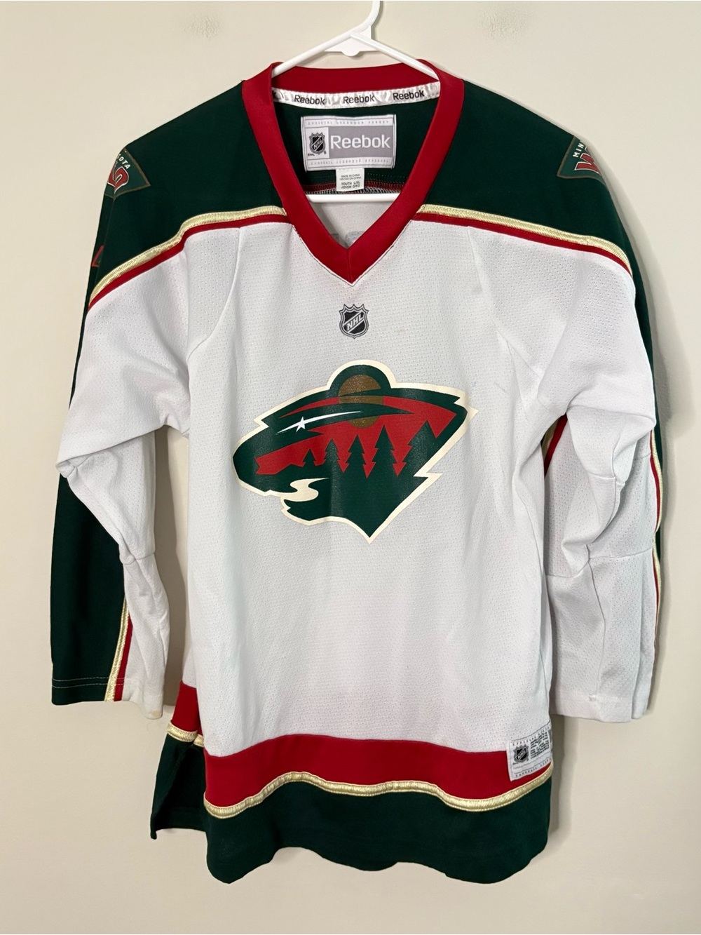 Reebok Youth Large/XL Minnesota Wild Hockey boys Jersey White Zach Parise